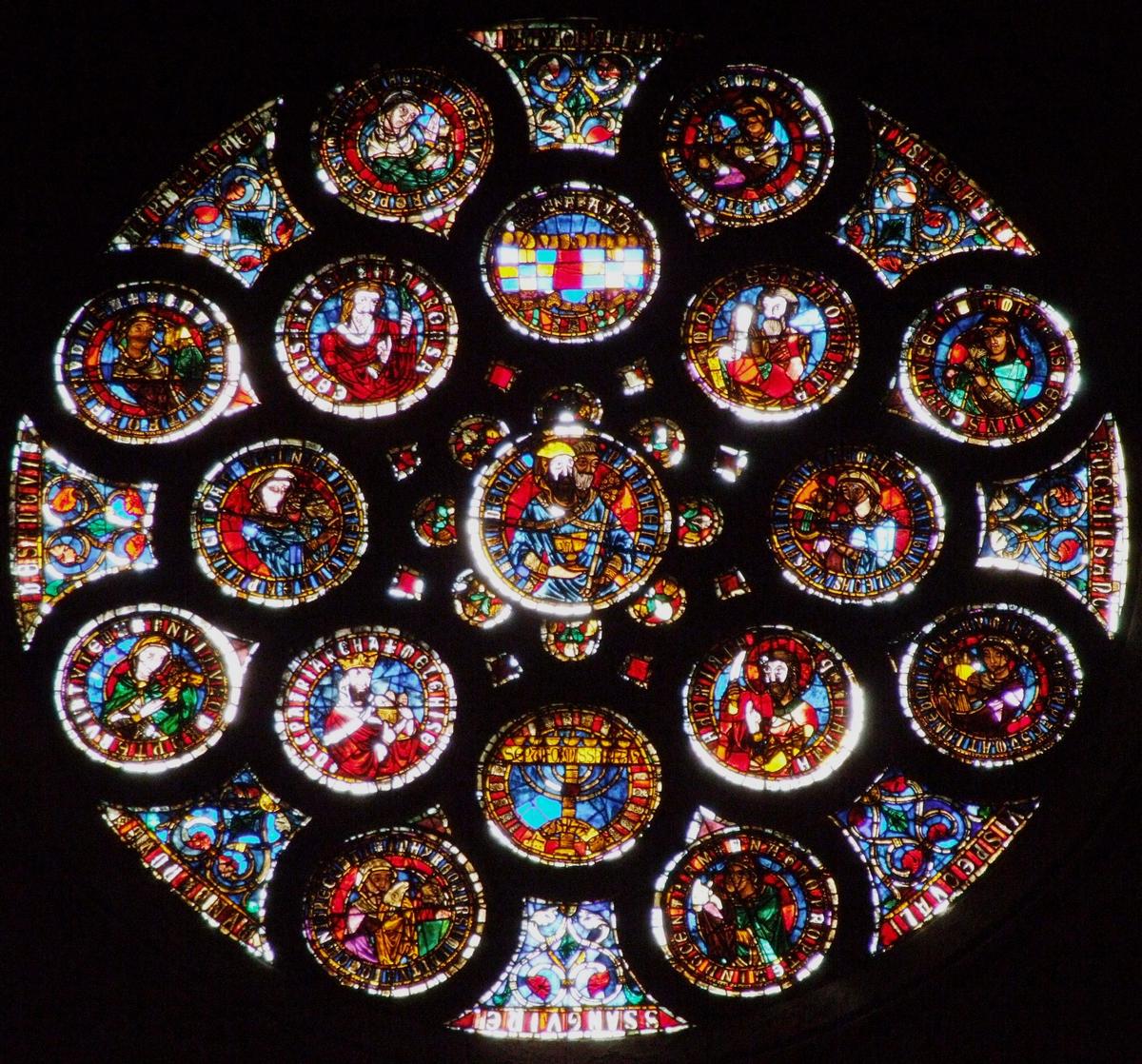 Fiche média no. 83054 Strasbourg - Cathédrale Notre-Dame - Bras sud du transept: la rose construite probablement par un maître français sur le modèle de celle de la cathédrale de Chartres