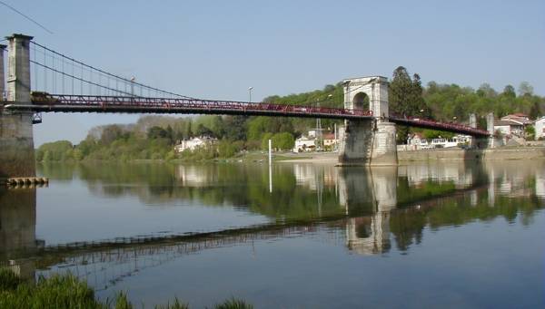 Pont de Beauregard sur la Saône 