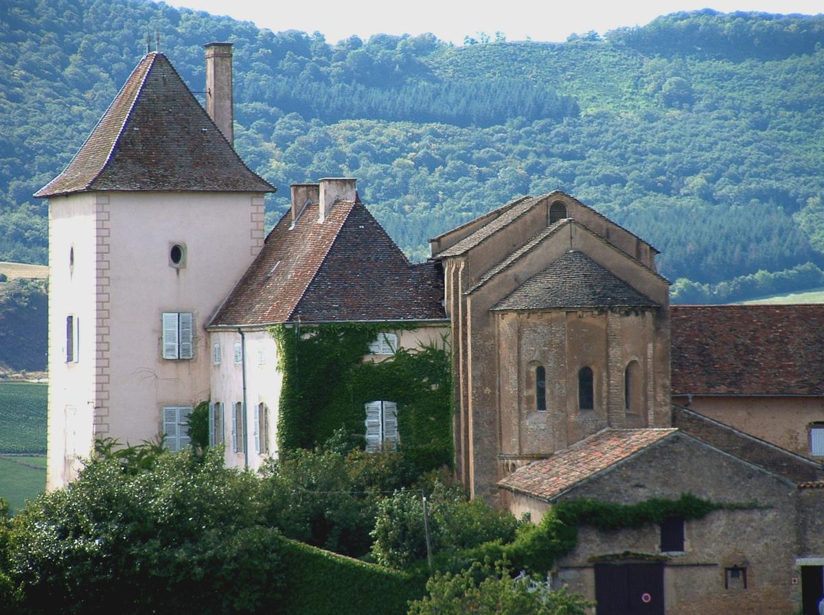 Berzé-la-Ville - Chapelle des moines - Vue du chevet 