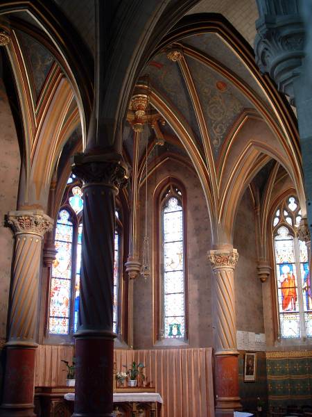 Cathédrale Saint-Louis, Blois.Déambulatoire et chapelle axiale 