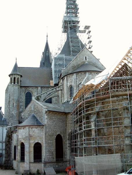 Eglise Saint-Nicolas, Blois.Chevet et chapelles en cours de restauration 