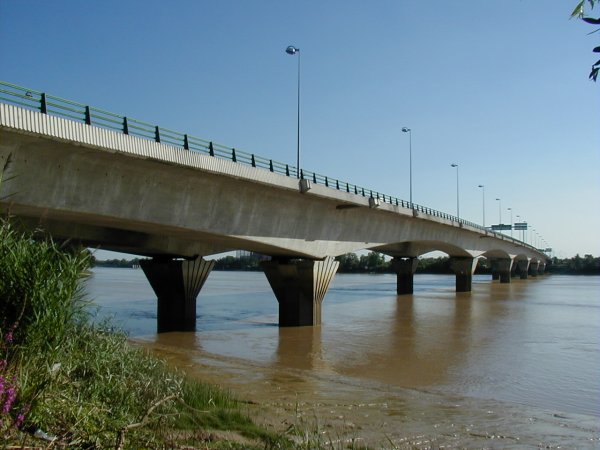 François-Mitterand-Brücke in Bordeaux 