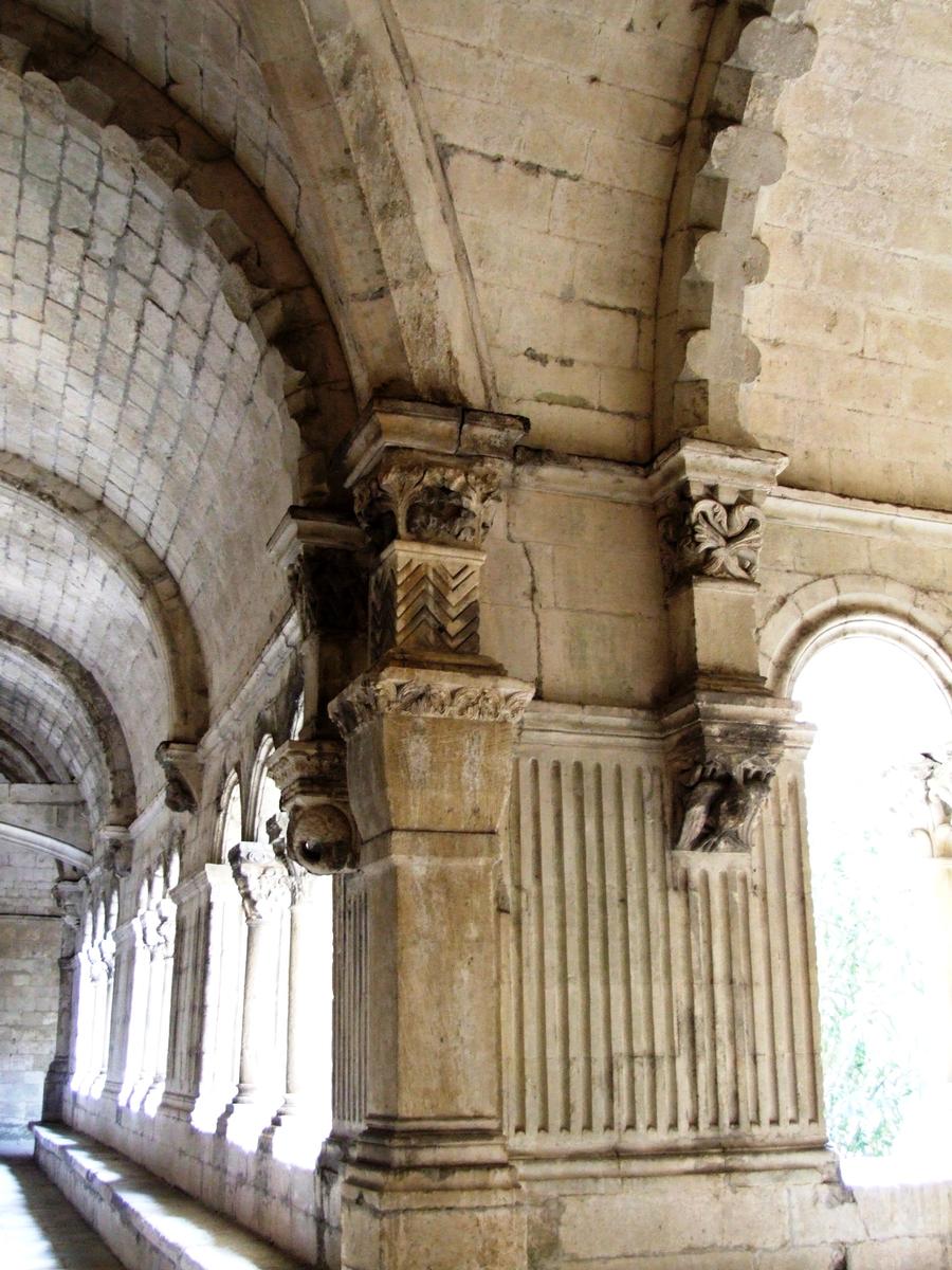 Abbaye de Montmajour - Galerie du cloître 