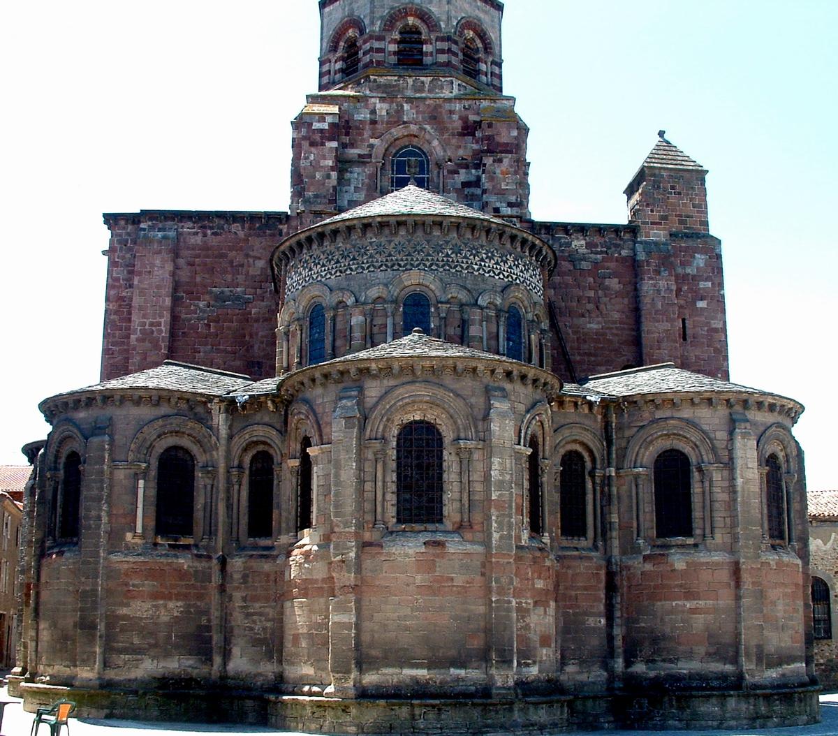 Basilique Saint-Julien, BrioudeChevet et chapelles 