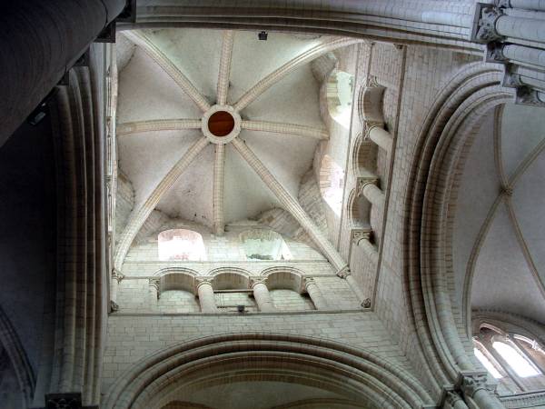 Abbaye aux Hommes, Caen Eglise Saint-Etienne - Tour-lanterne de la croisée du transept