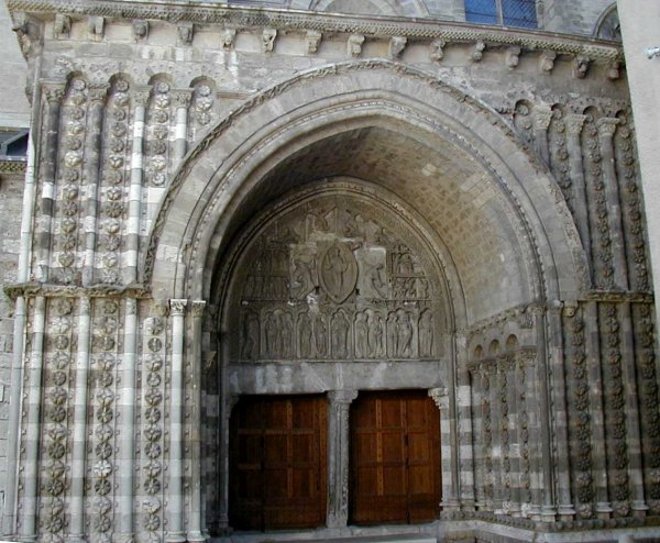 Cathédrale Saint-Etienne à Cahors.Portail nord - Ensemble 