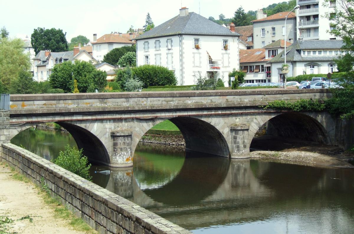 Aurillac - Pont Bourbon 