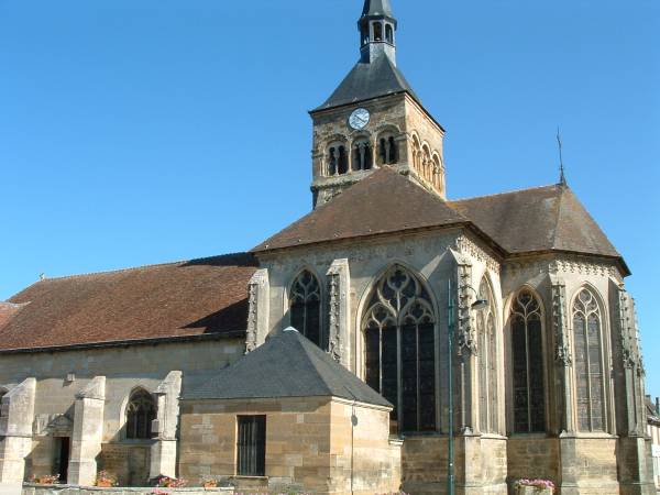 Eglise Saint-Rémi de Ceffonds.Ensemble vu du chevet 