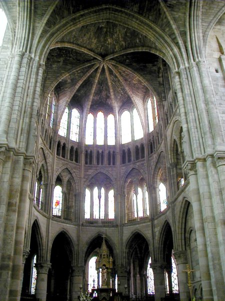 Eglise Notre-Dame-en-Vaux à Châlons-en-Champagne.Choeur 