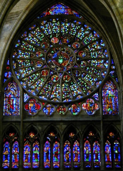 Cathédrale Saint-Etienne de Châlons-en-ChampagneRose du croisillon Nord 