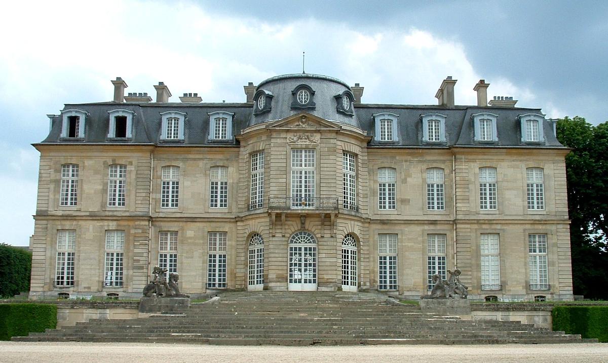 Champs-sur-Marne - Château - Côté parc - Ensemble 