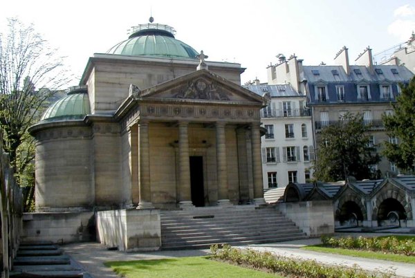 Expiatory Chapel in Paris 