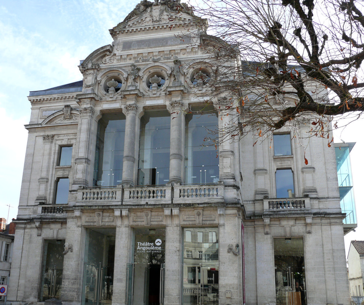 Angoulême Municipal Theater 