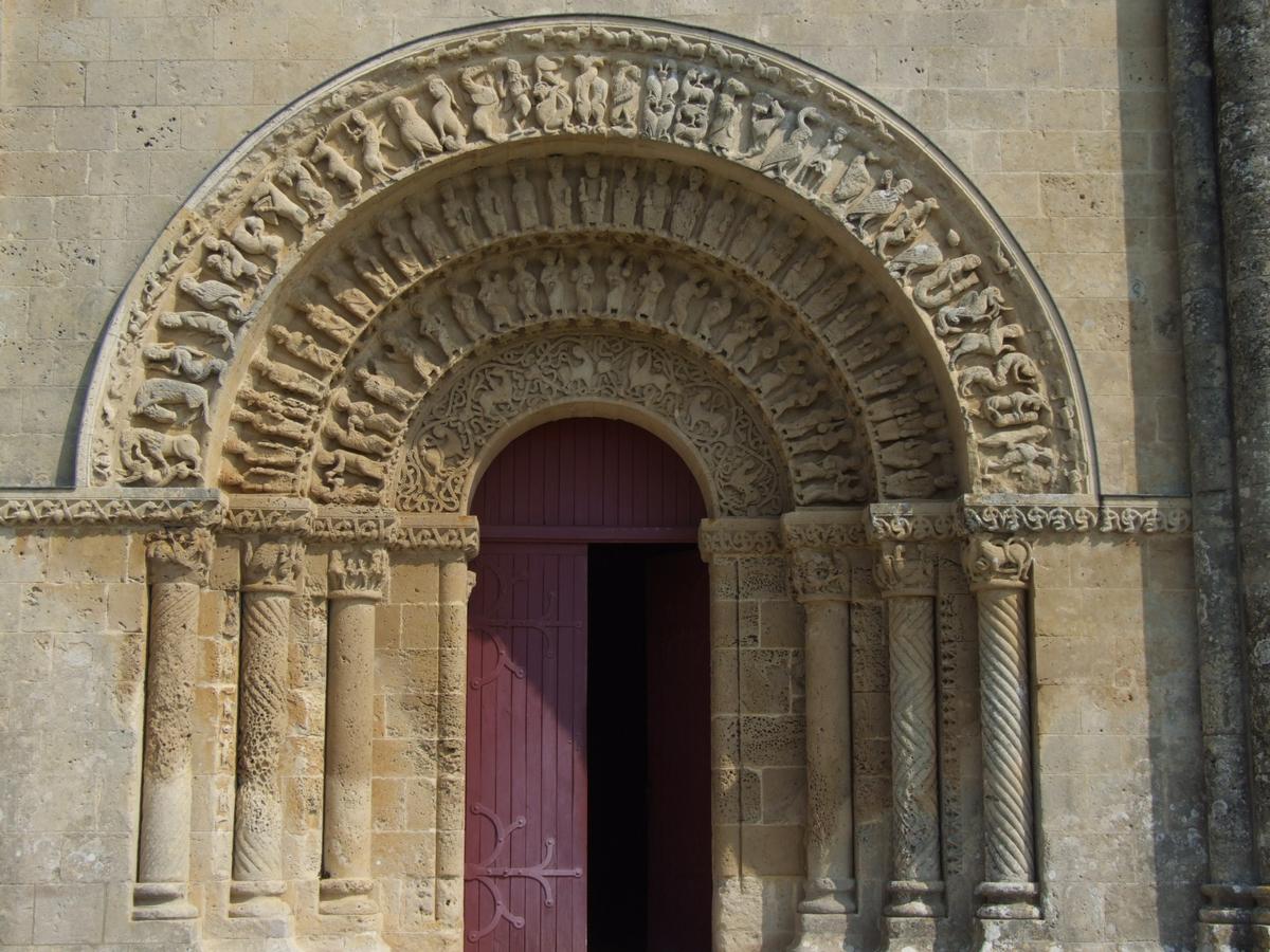 Aulnay-de-Saintonge - Eglise Saint-Pierre-de-la-Tour 