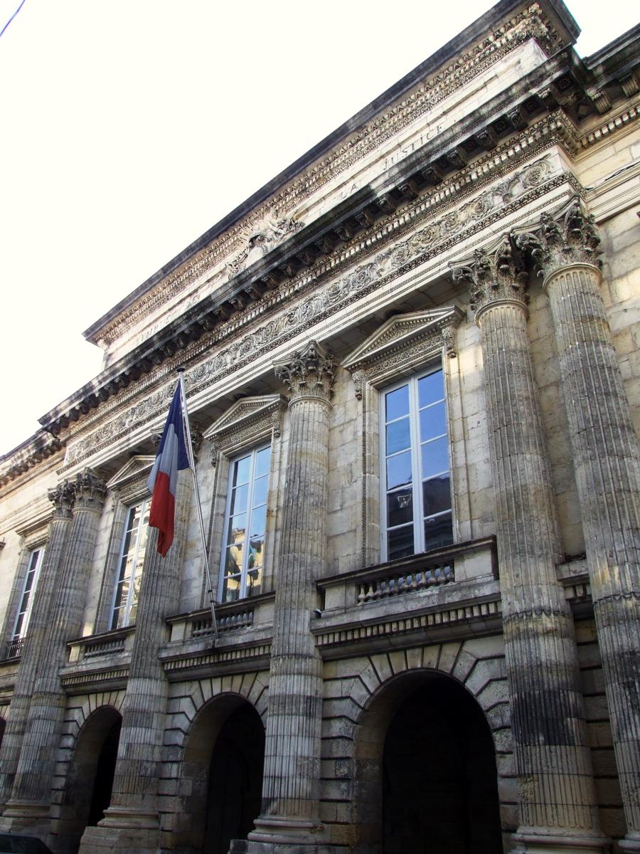 La Rochelle - Palais de justice - Façade sur la rue du Palais 