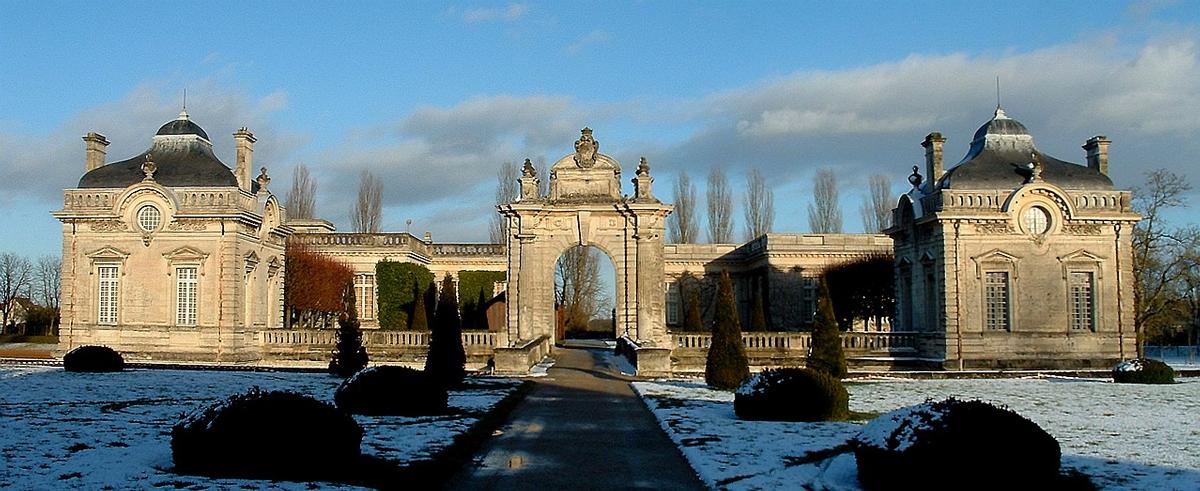 Château de Blérancourt Musée national de la Coopération franco-américaine Pavillons de Salomon de Brosse