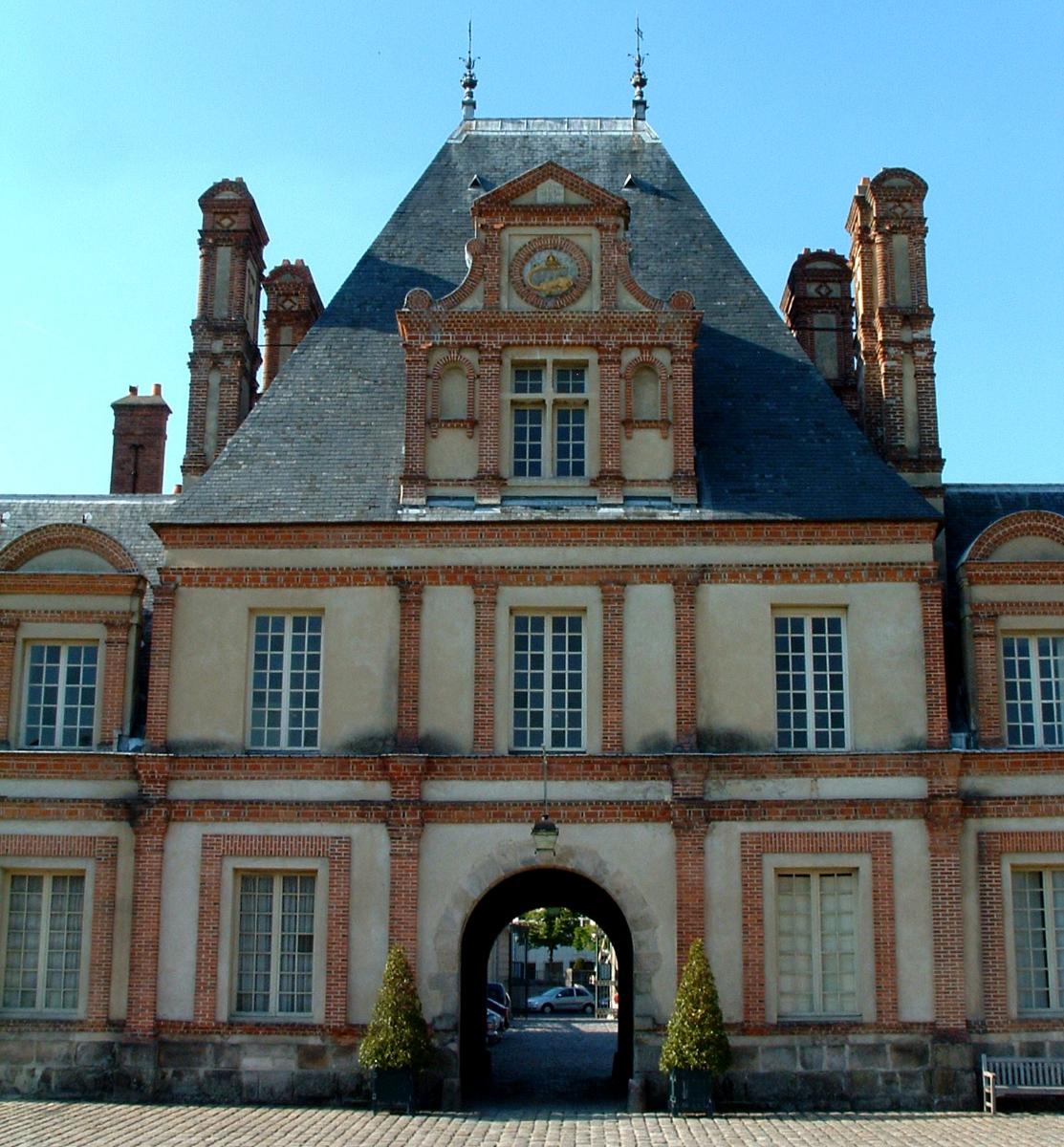 Château de FontainebleauAile des Ministres 