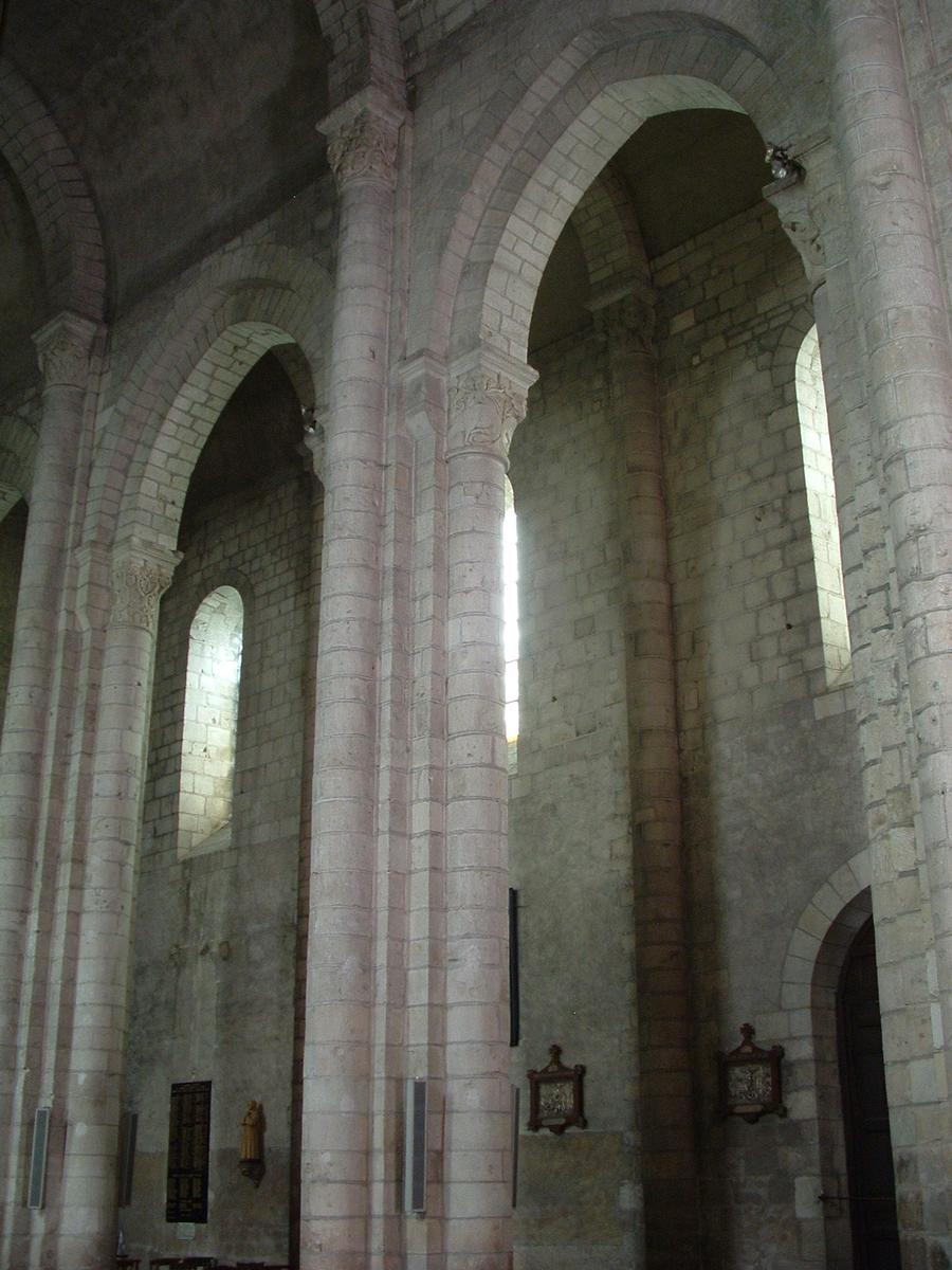 Châtillon-sur-Indre - Eglise Notre-Dame (ancienne collégiale Saint-Outrille) - Nef - Elévation 