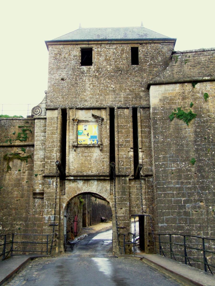 Citadelle de Montmédy - Deuxième porte avec ponts-levis 
