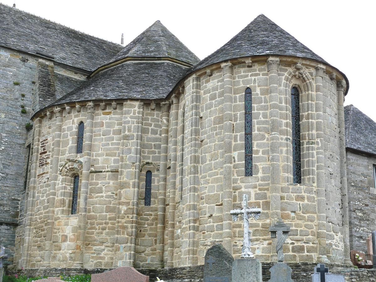 Lannion - Eglise de la Trinité de Brélévenez - Chevet 