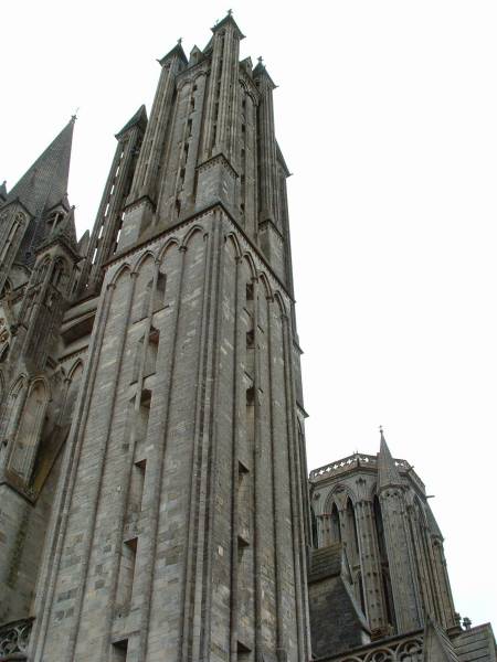 Cathédrale Notre-Dame, Coutances.Tour Sud - L'élan vertical 
