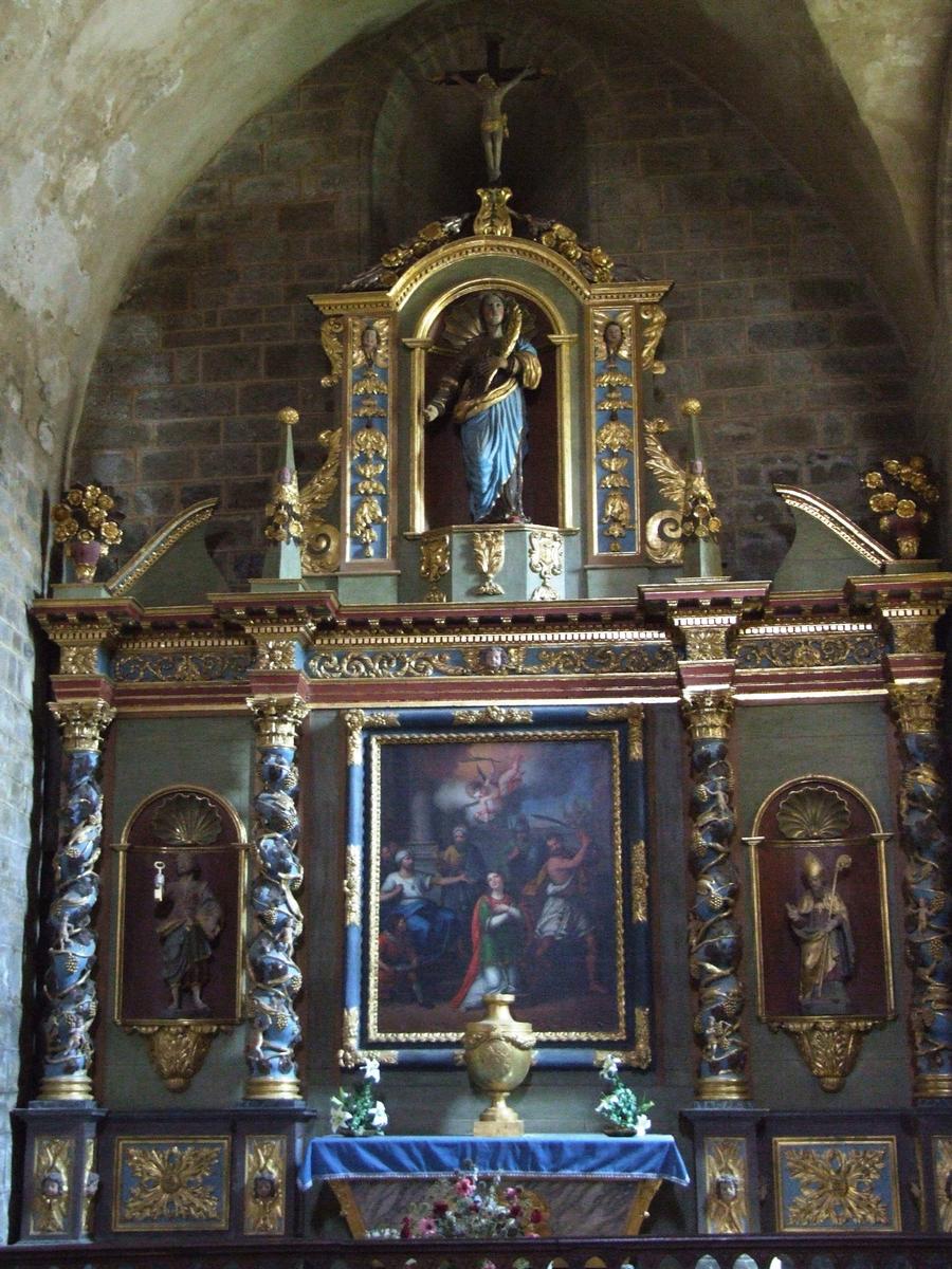 Fiche média no. 65750 Chambon-sur-Voueize - Ancienne abbatiale Sainte-Valérie - Transept nord - Rétable de sainte Valérie (17ème siècle), le tableau est du 19ème siècle