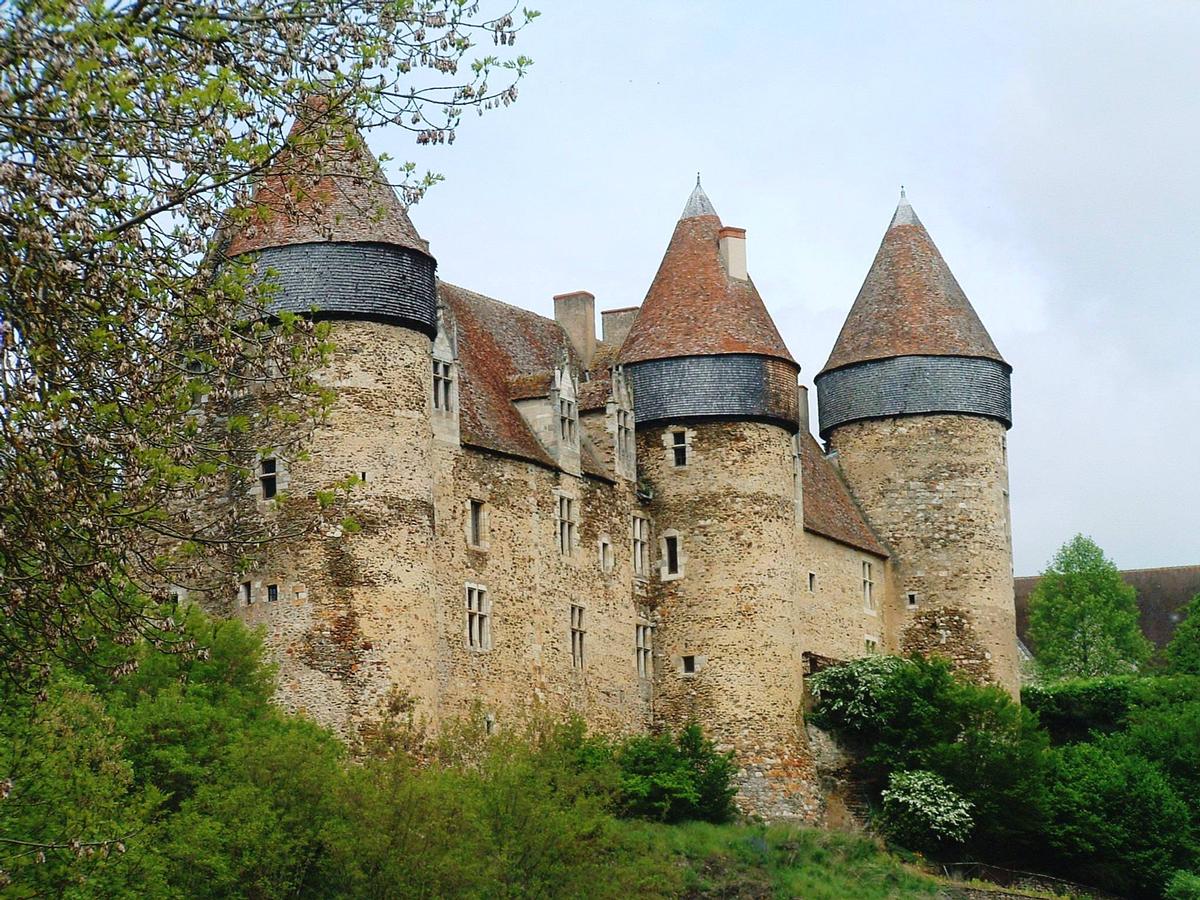 Culan - Château - Vu de l'Arnon 