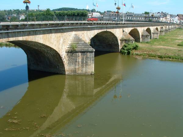 Pont de la Vieille Loire, Decize 