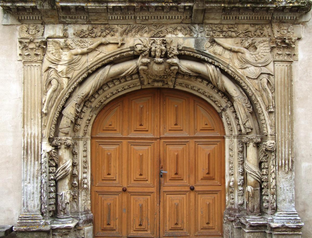Hôpital de Melle - Porte de la chapelle ancien jubé du couvent de Puyberland - Détail 