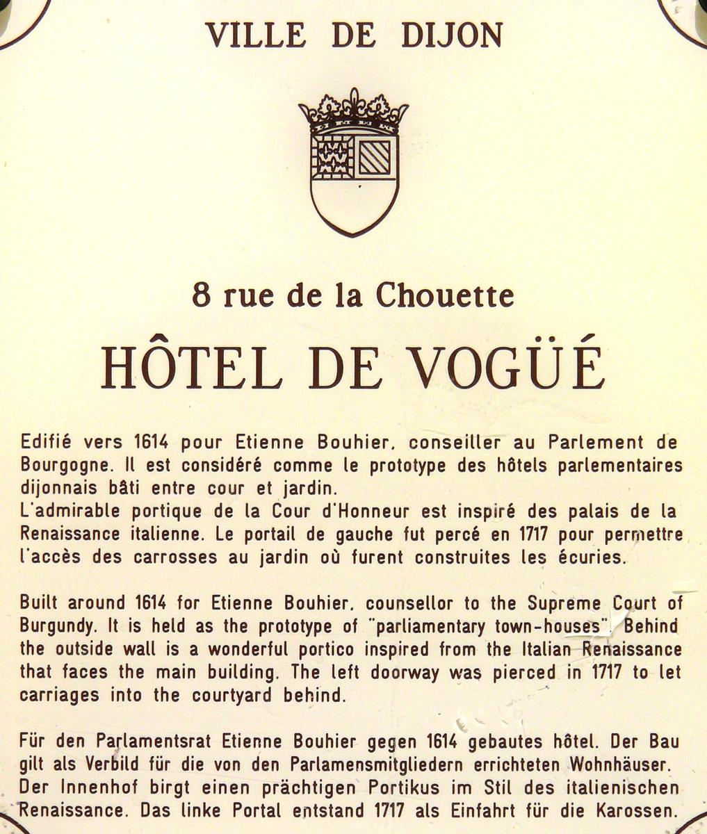 Dijon - Hôtel de Vogüé - Panneau d'information 