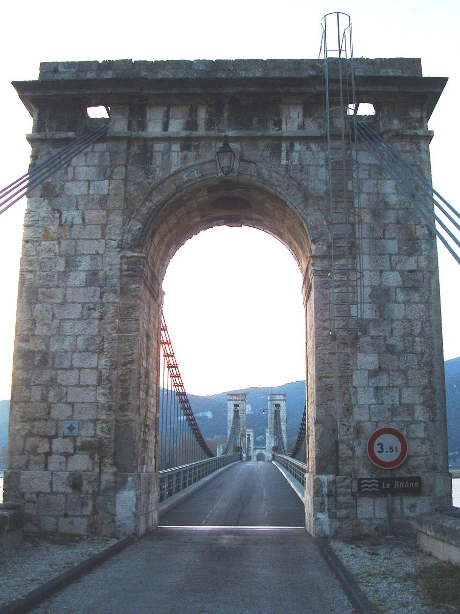 Robinetbrücke über den Rhone in Donzère 