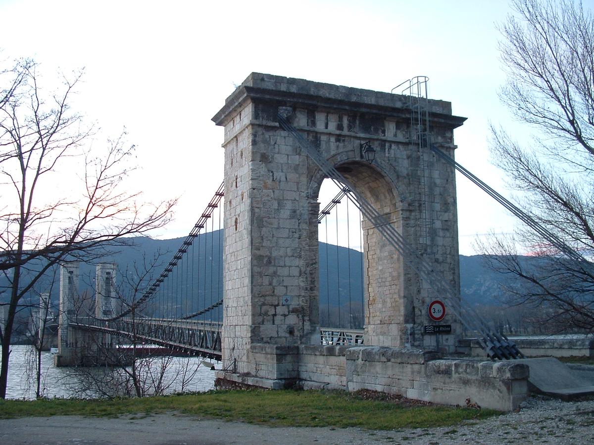 Robinetbrücke über den Rhone in Donzère 