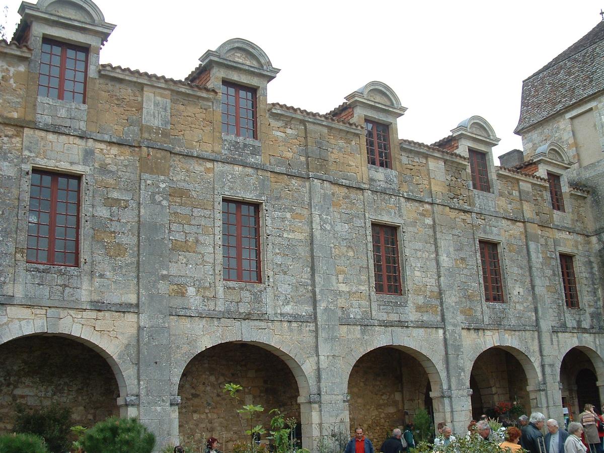 La Marthonie Castle, Saint-Jean-de-Côle 