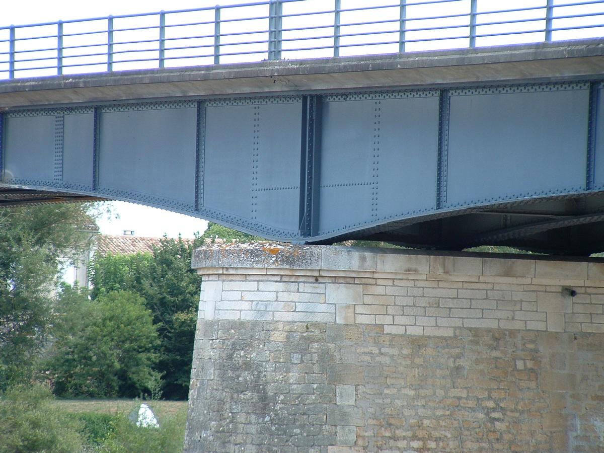 Dordognebrücke Saint-Jean-de-Blaignac 