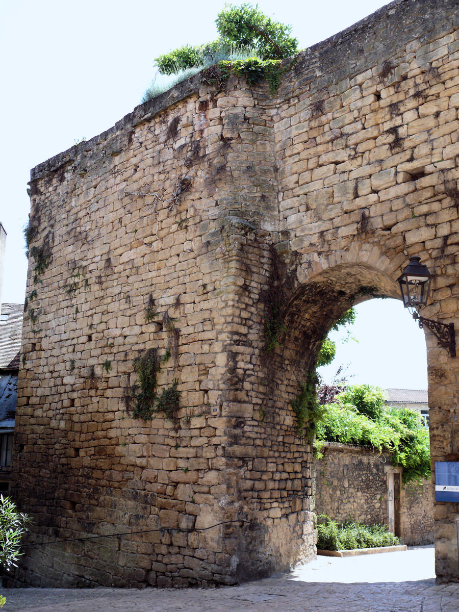 Stadtmauer von Sarlat 
