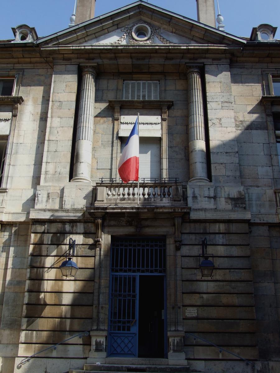 Besançon - Banque de France (ancien hôtel de Valay) 