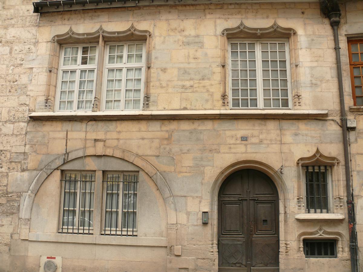 Besançon - Immeuble 131 Grande-Rue 