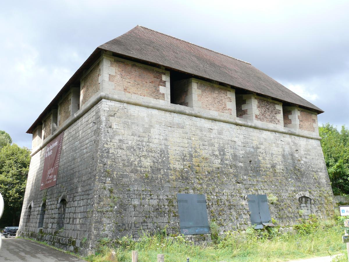 Fortifications de la ville de Besançon - Tour bastionnée de Rivotte 