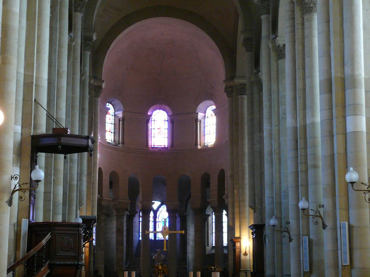 Valence - Cathédrale Saint-Apollinaire - Choeur 