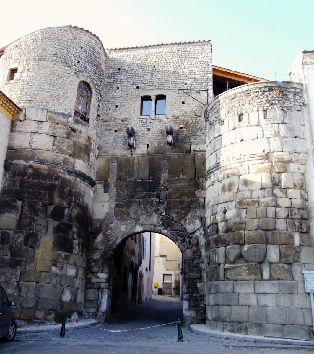 Die - Ramparts - Saint-Marcel Gate 