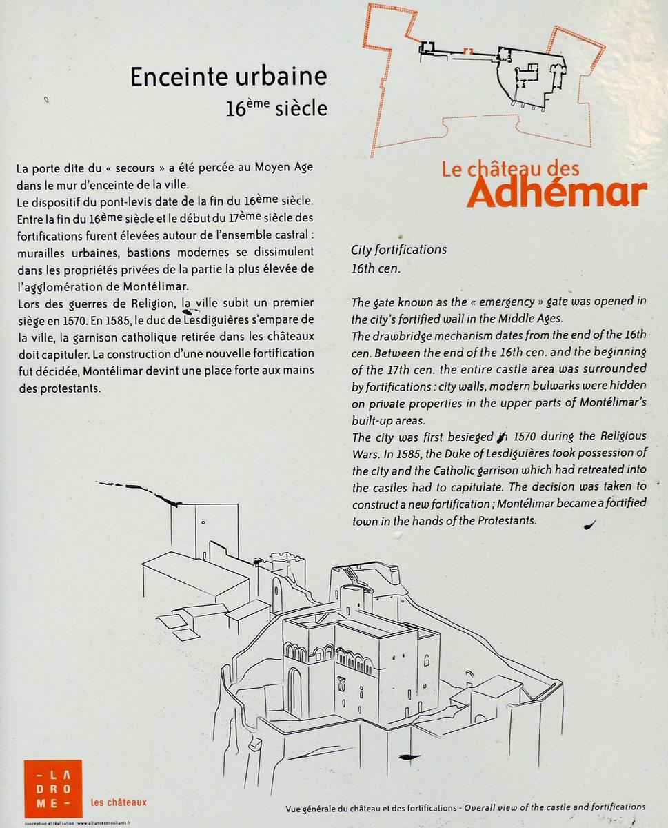 Montélimar - Château des Adhémar - Porte dite du «secours» (16ème siècle) - Panneau d'information Montélimar - Château des Adhémar - Porte dite du «secours» (16 ème siècle) - Panneau d'information