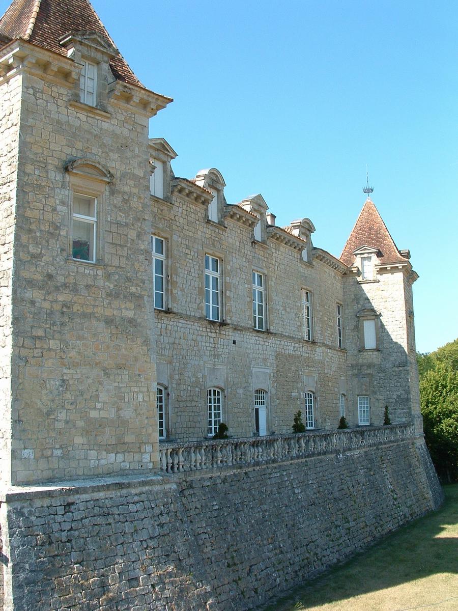 Château de Cazeneuve 