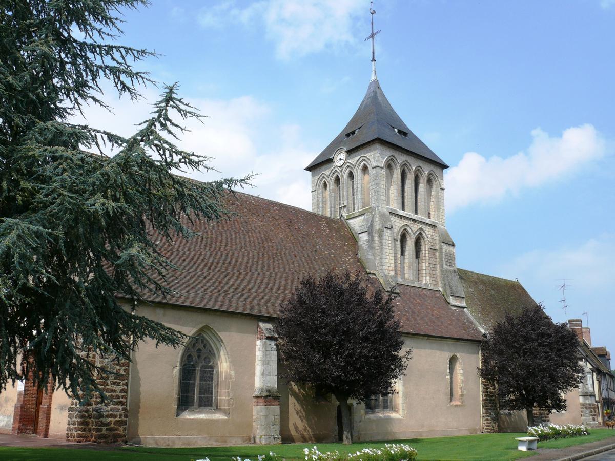 La Ferrière-sur-Risle - Eglise Saint-Georges avec le clocher du 13ème siècle 