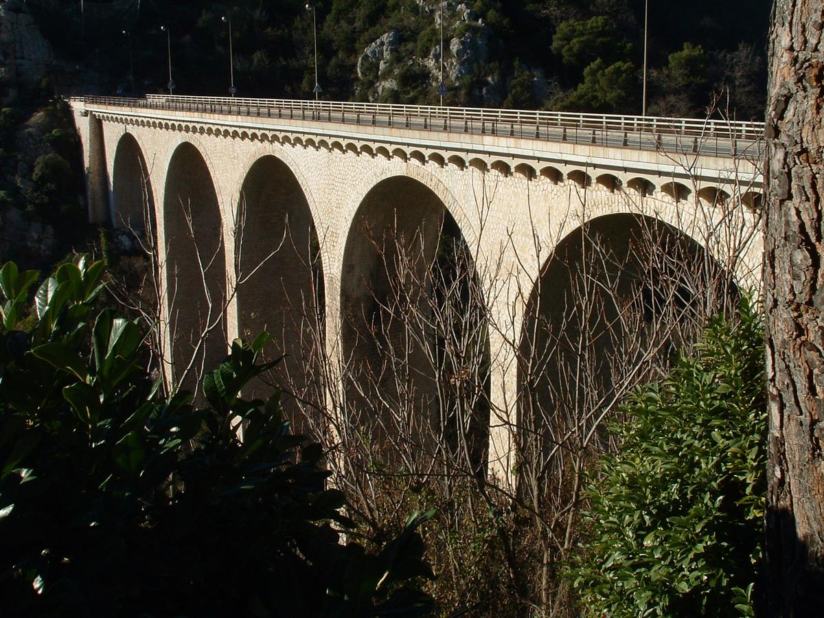 Eze - Viaduc de la RN7 sur le vallon de l'Aighetta 