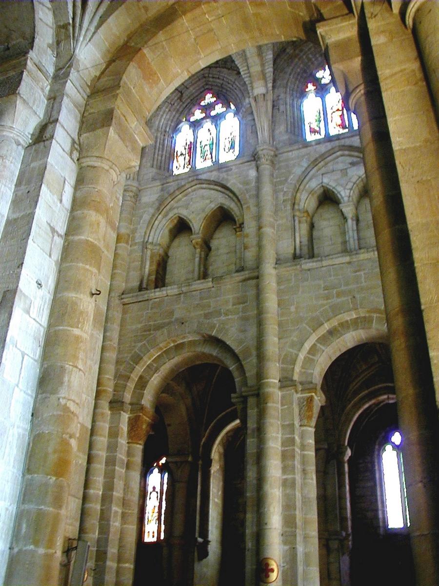 Figeac - Abbatiale Saint-Sauveur - Elévation de la nef 