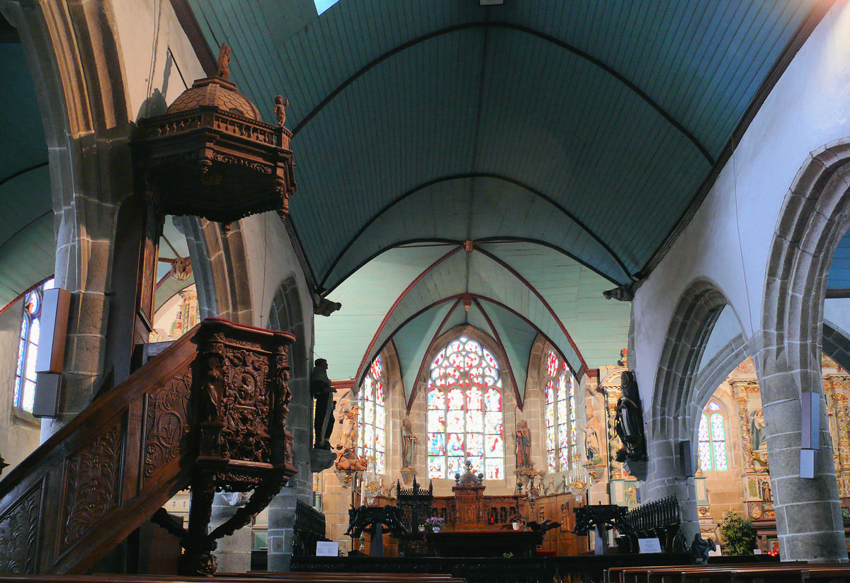 Guimiliau - Eglise Saint-Miliau et enclos paroissial - Eglise - Nef 