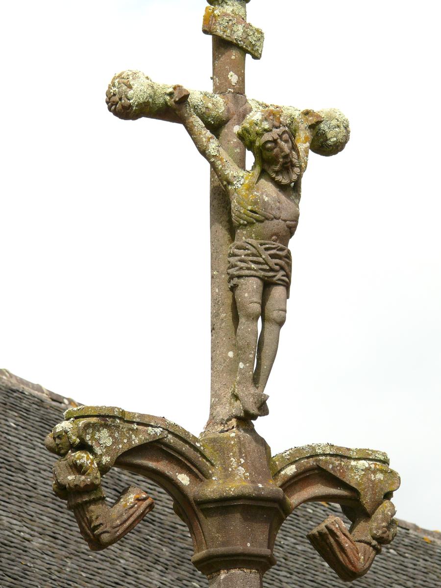 La Roche-Maurice - Eglise Saint-Yves et enclos paroissial - Croix du calvaire - Détail 