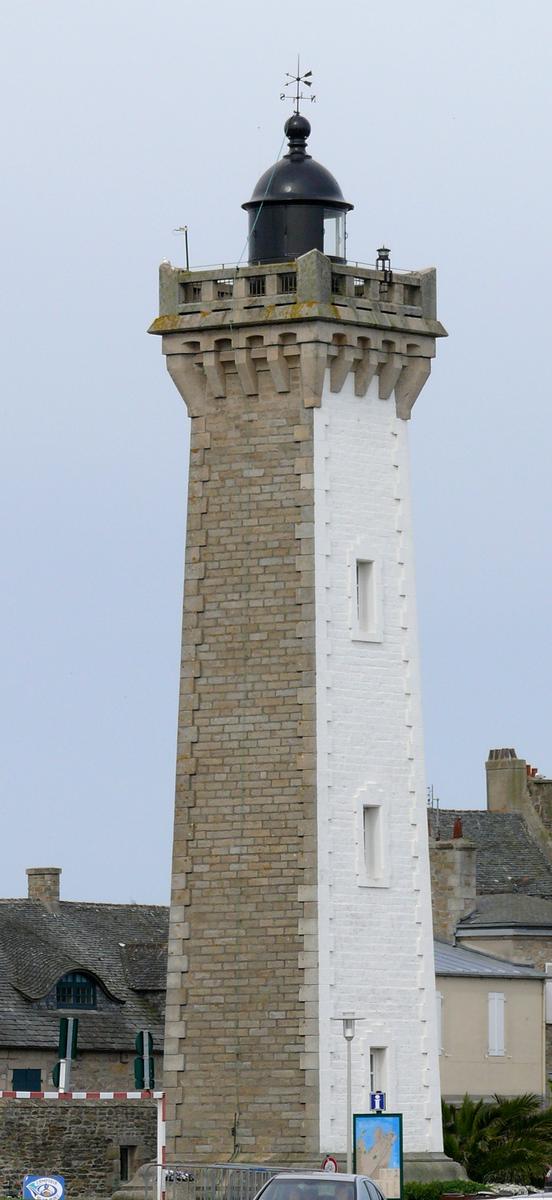 Roscoff Lighthouse 