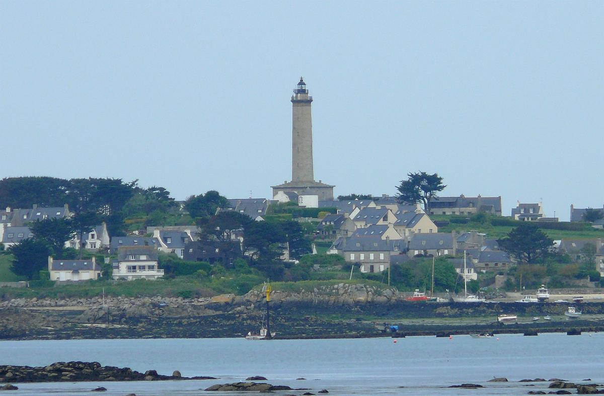 Batz Island Lighthouse 