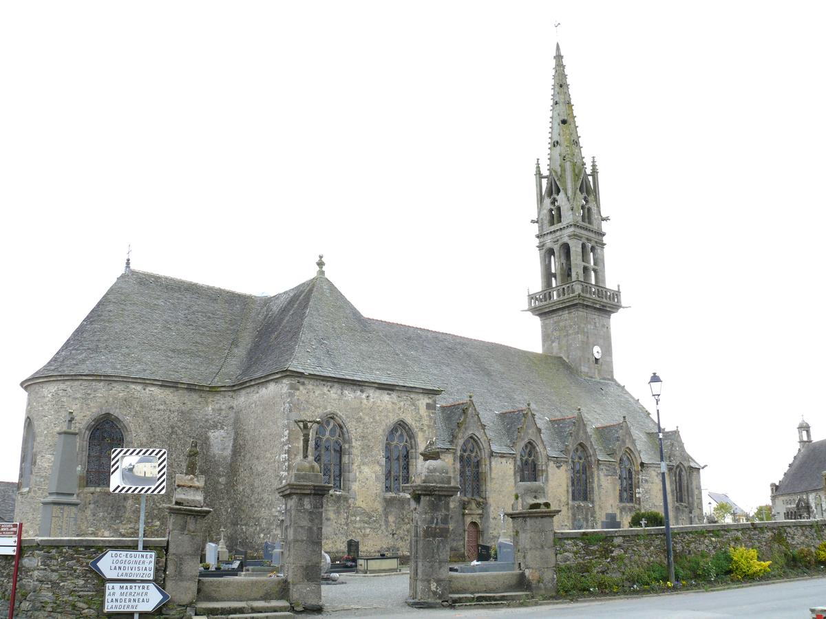 Ploudiry - Eglise Saint-Pierre et enclos paroissial - Eglise 